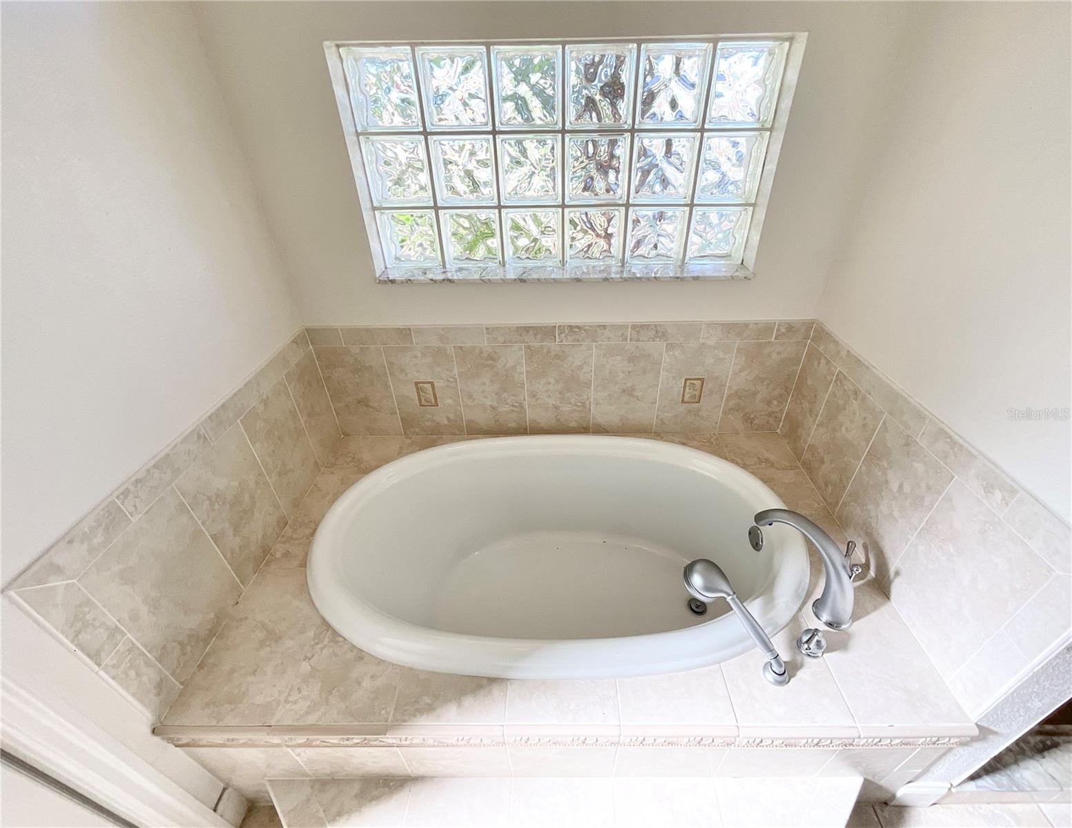 CYPRESS COVE SUB - Residential