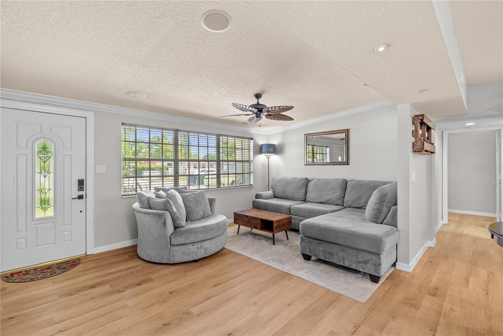 BAY BREEZE - Residential