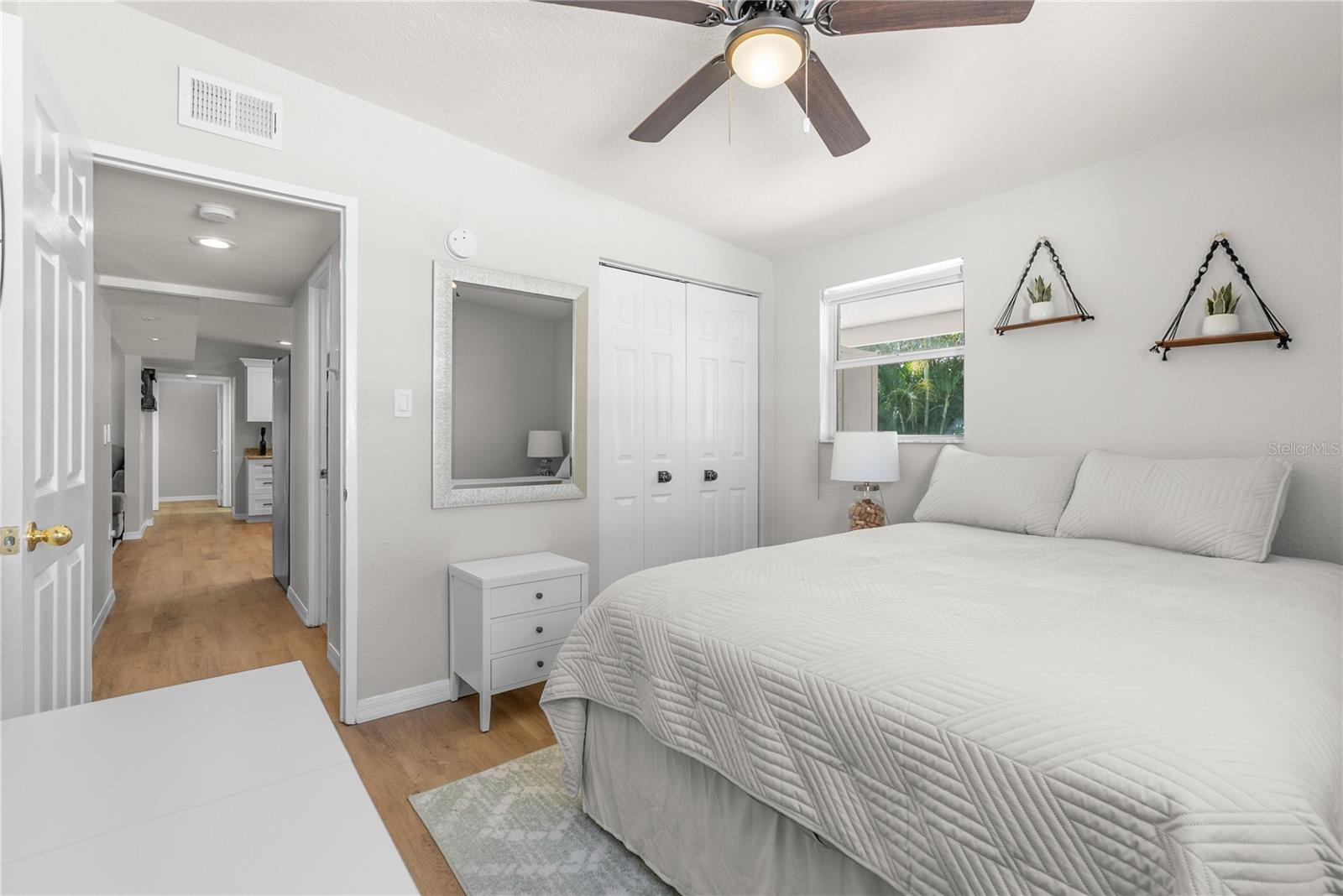 BAY BREEZE - Residential