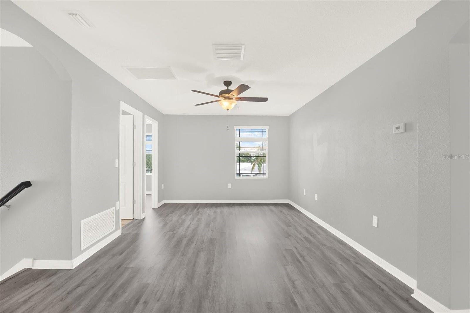 ENCLAVE AT LAKE SEMINOLE - Residential