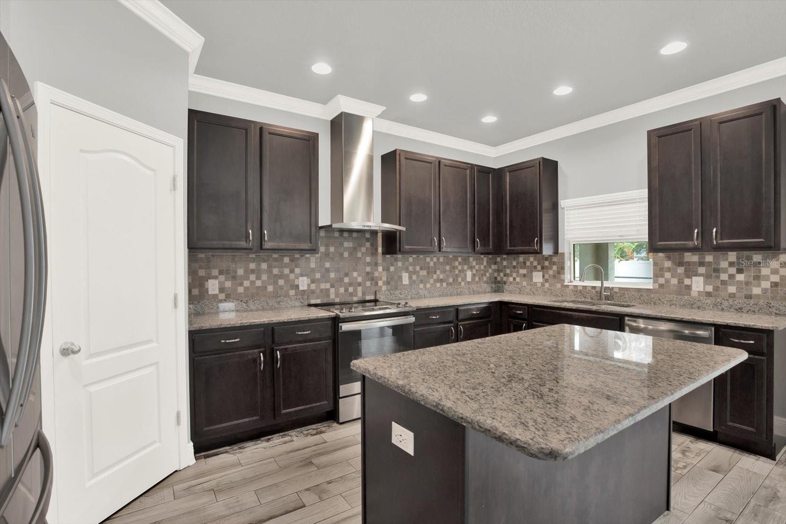 ENCLAVE AT LAKE SEMINOLE - Residential