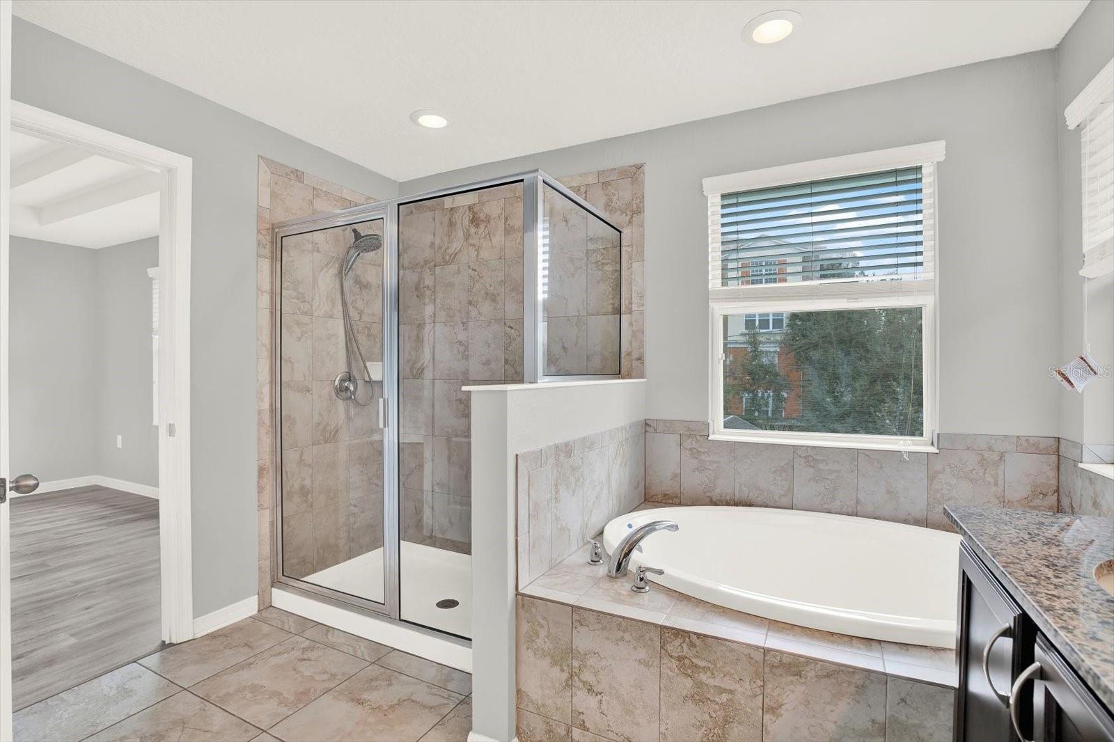 ENCLAVE AT LAKE SEMINOLE - Residential