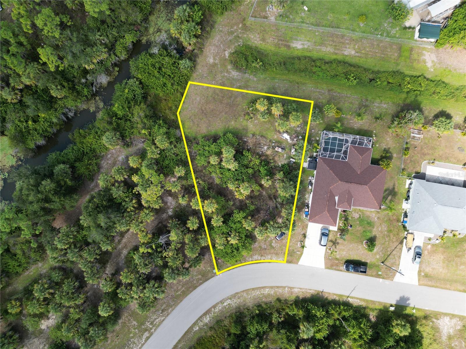 PORT CHARLOTTE SUB 08 - Land