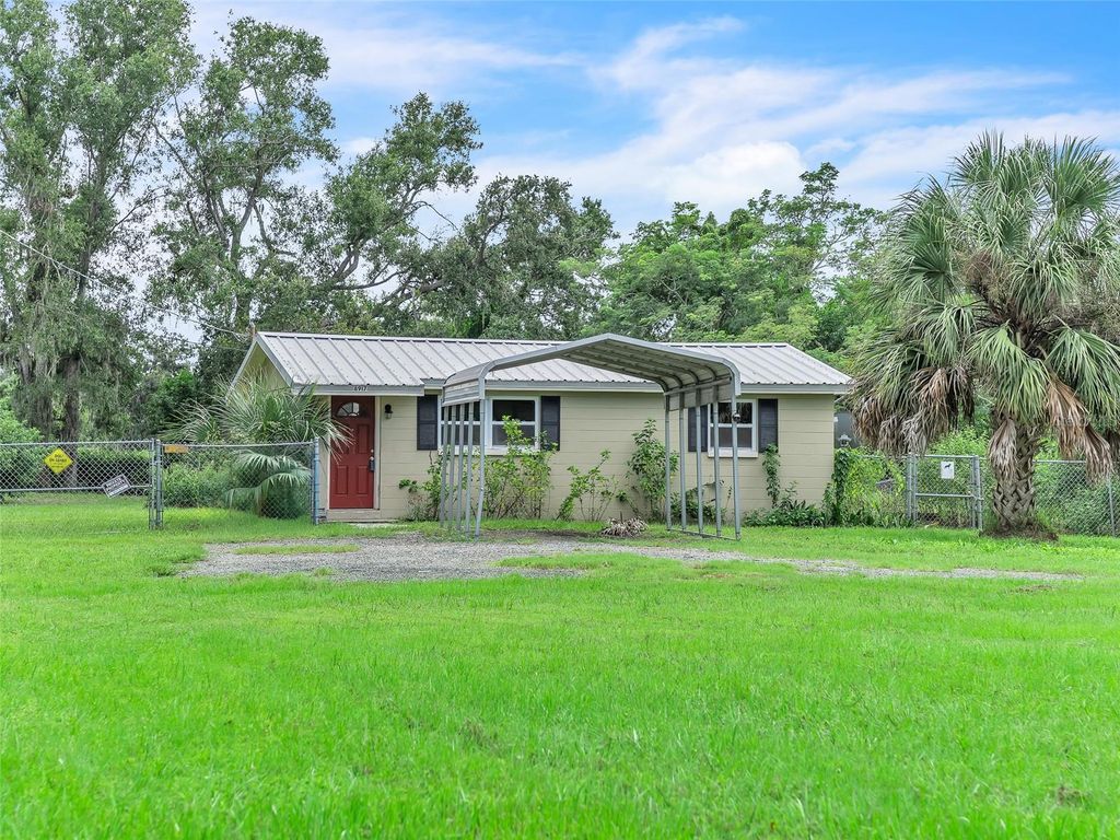 Photo of 8917 Honeywell Road, Gibsonton, FL 33534 (MLS # TB8427414)