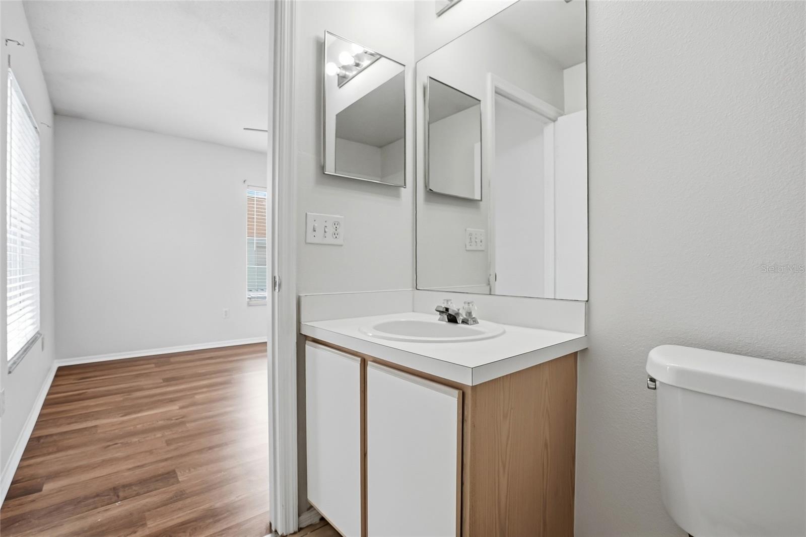 PROVIDENCE TWNHMS PH 3 - Residential Lease