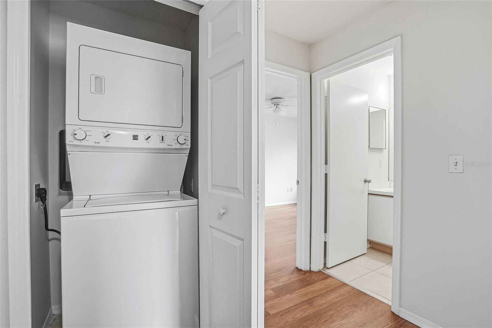 PROVIDENCE TWNHMS PH 3 - Residential Lease