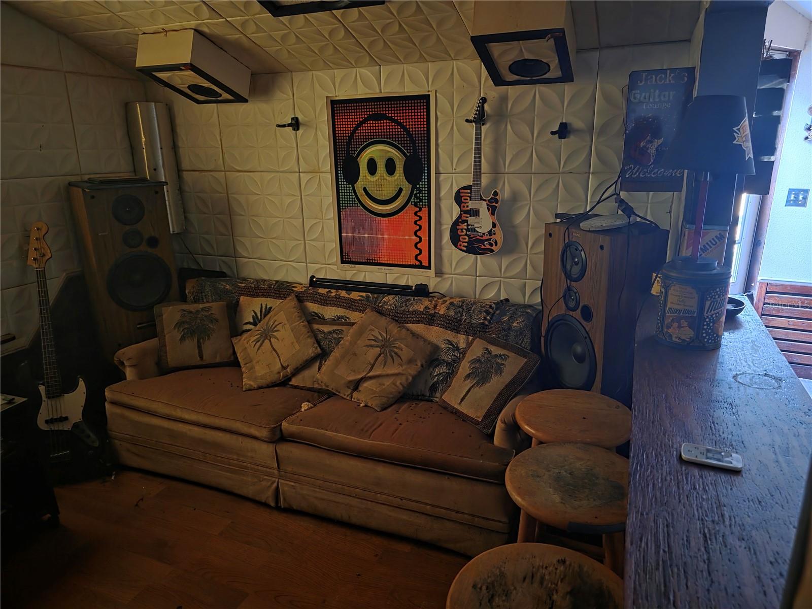 PEPPER MILL - Residential