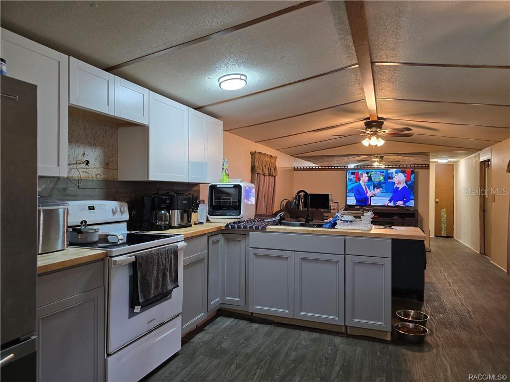 CASONS CHASSAHOWITZKA RETS UNIT 03 UNREC - Residential