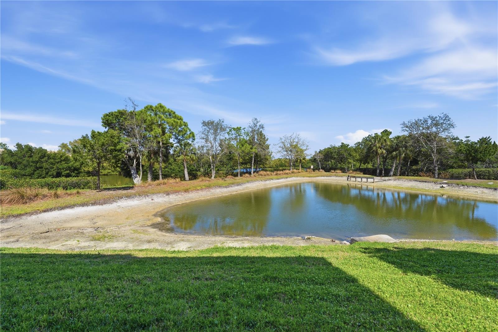 HIDDEN BAYOU TWNHMS - Residential