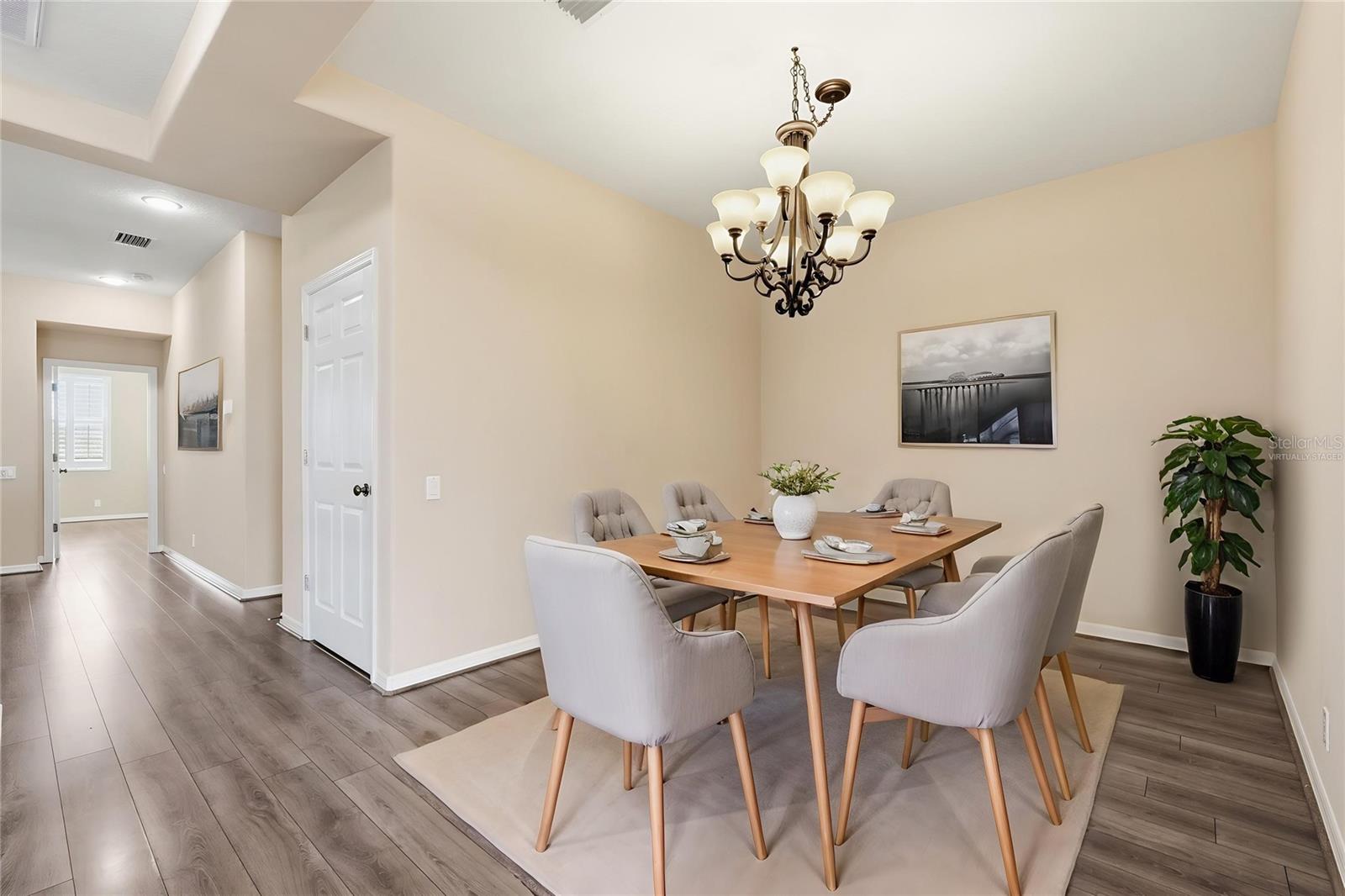 HIDDEN BAYOU TWNHMS - Residential