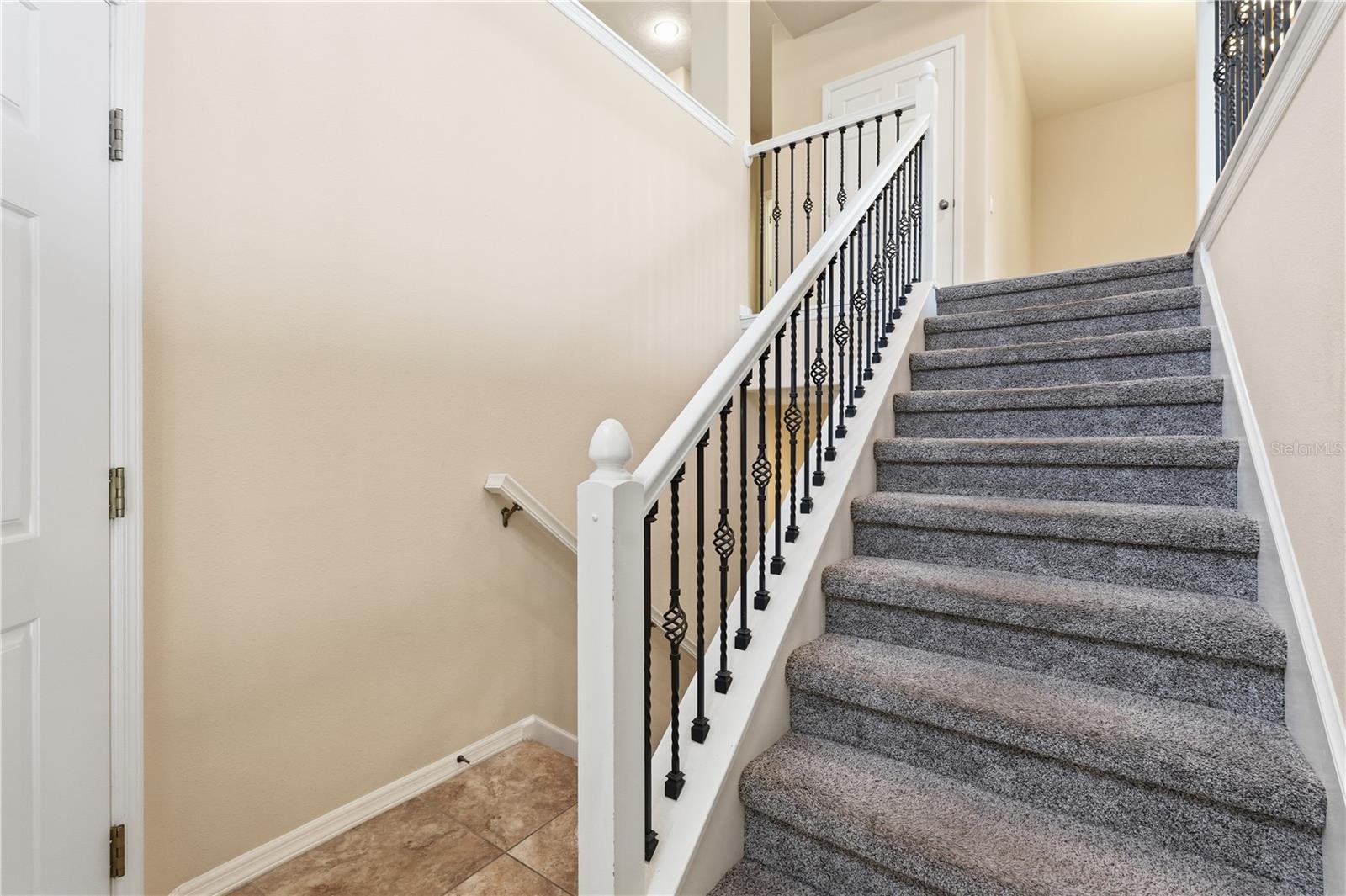 HIDDEN BAYOU TWNHMS - Residential