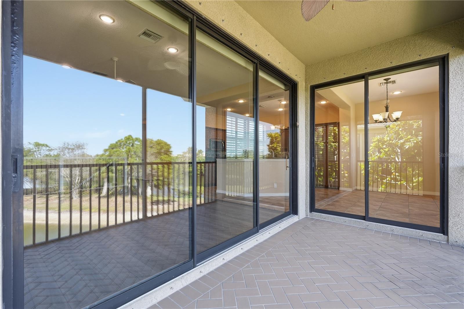 HIDDEN BAYOU TWNHMS - Residential