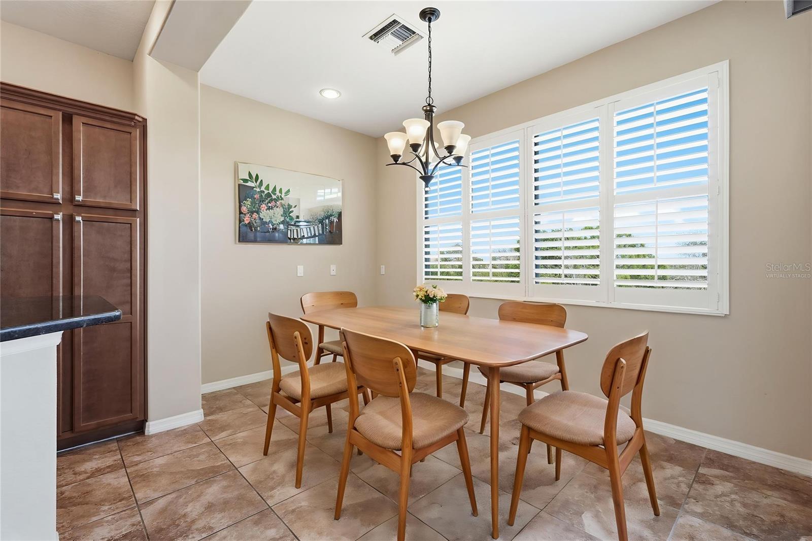 HIDDEN BAYOU TWNHMS - Residential