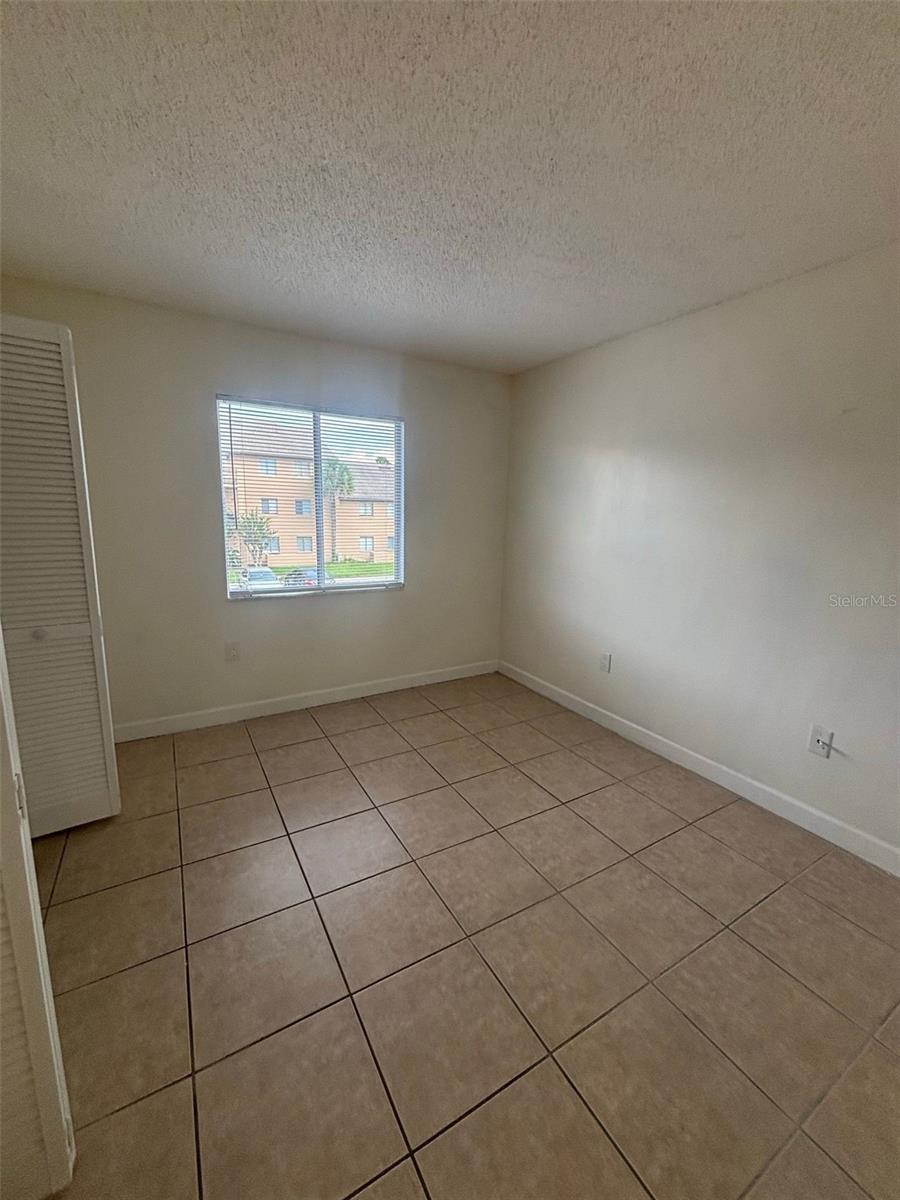 ALHAMBRA COURTS CONDO - Residential Lease