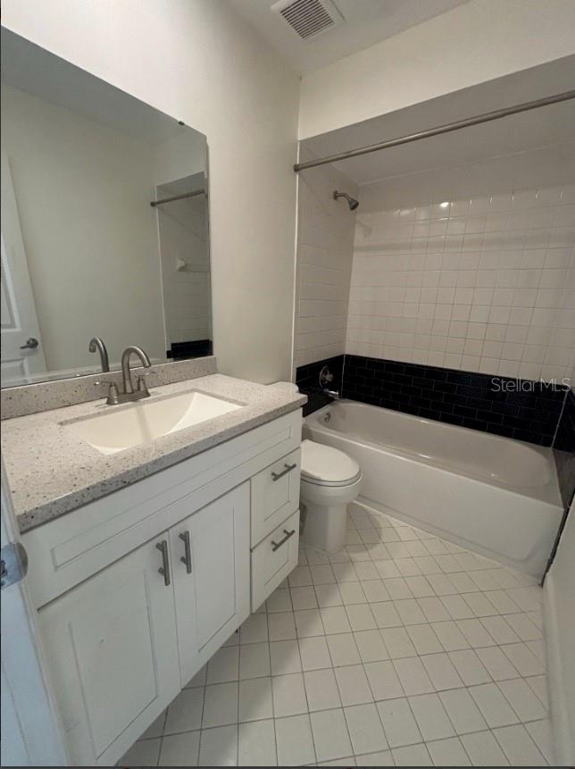 ALHAMBRA COURTS CONDO - Residential Lease