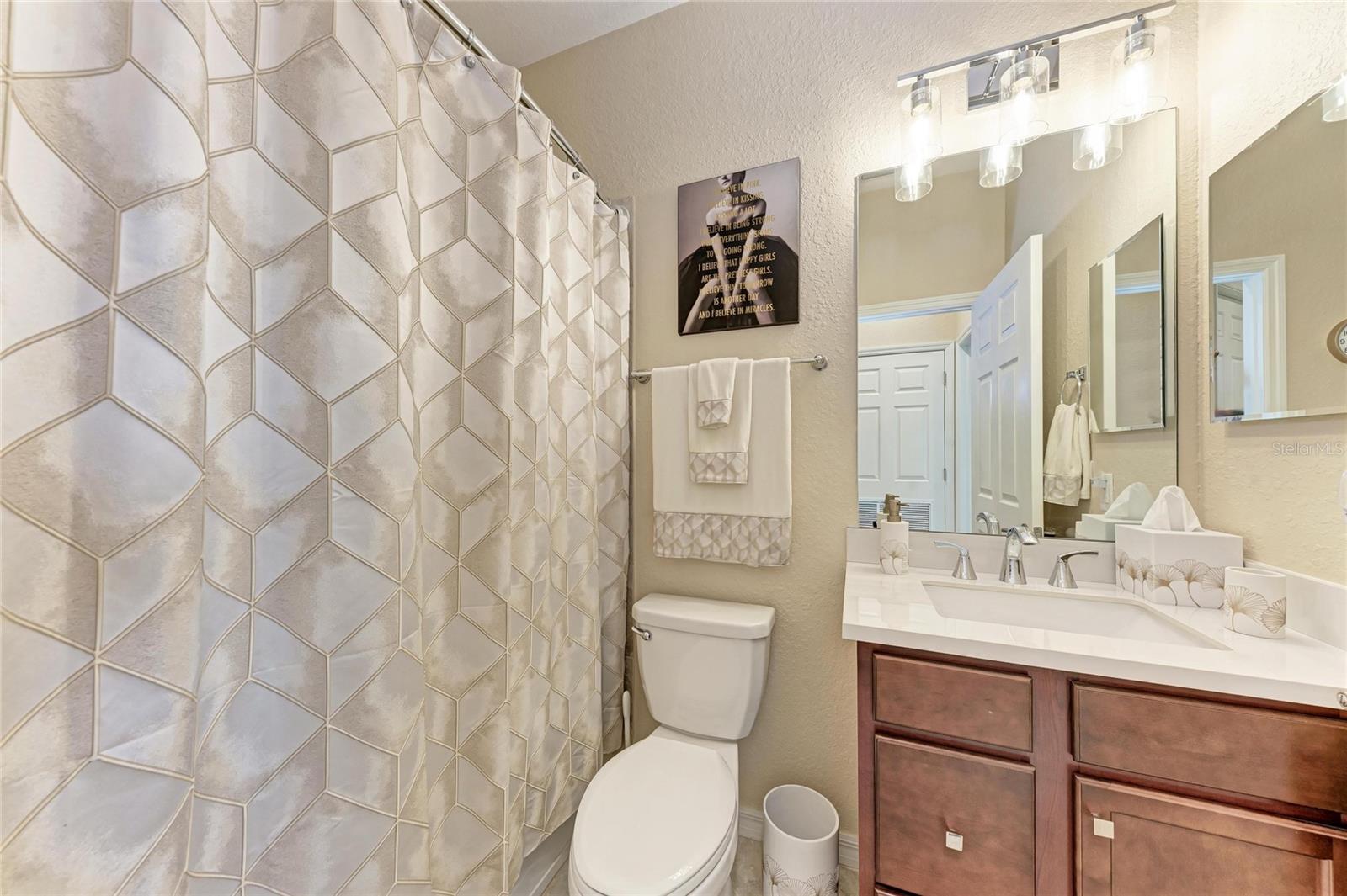 LAKEWOOD NATIONAL - Residential