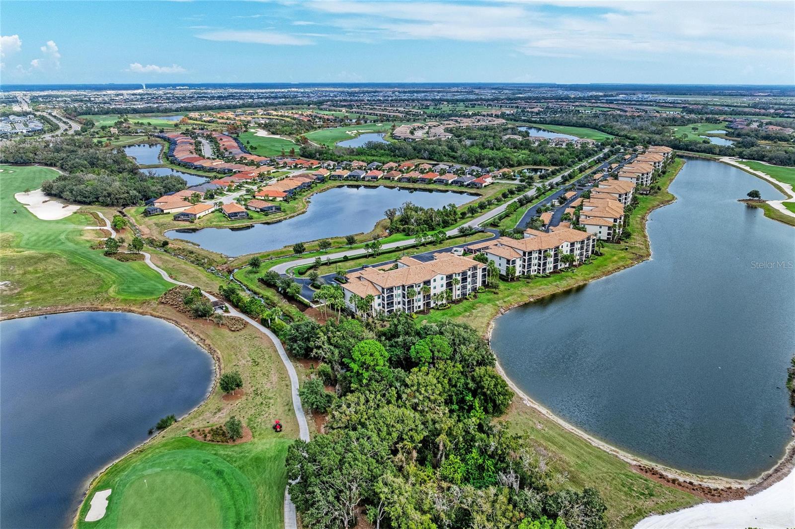 LAKEWOOD NATIONAL - Residential