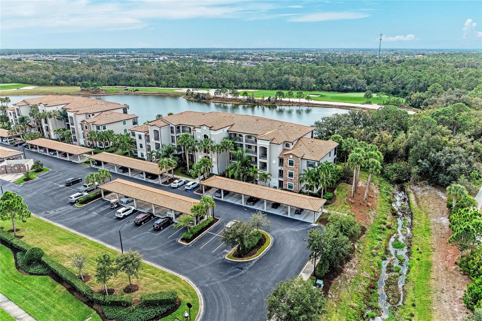 LAKEWOOD NATIONAL - Residential