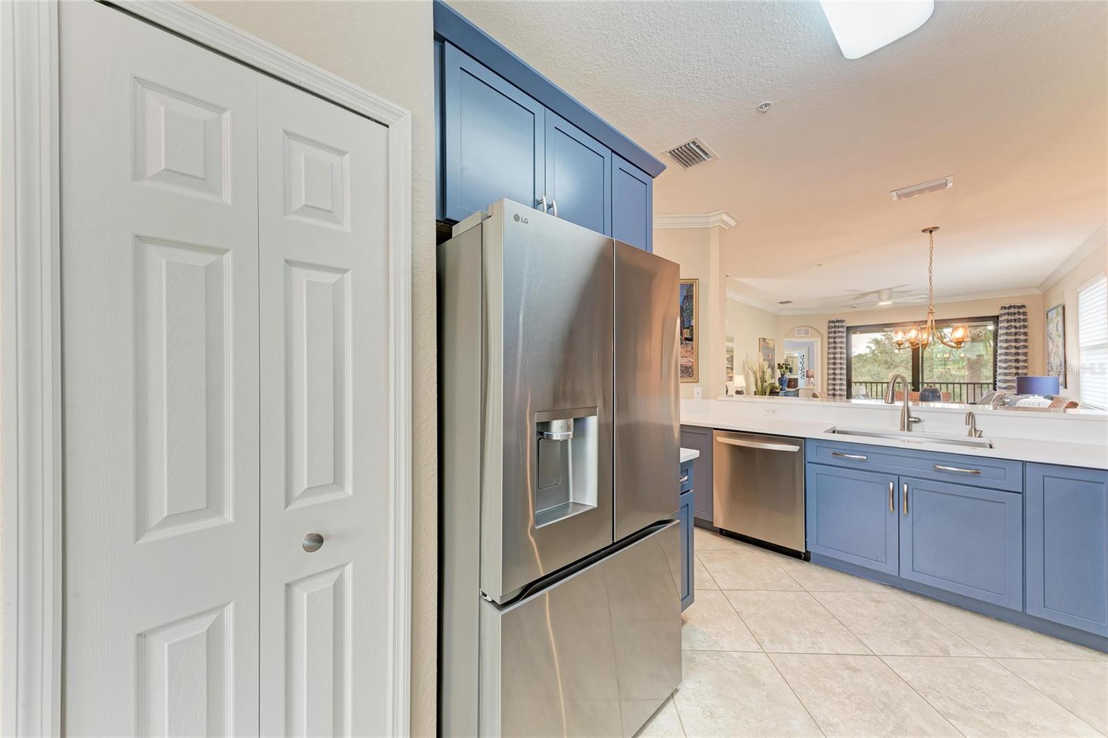 LAKEWOOD NATIONAL - Residential