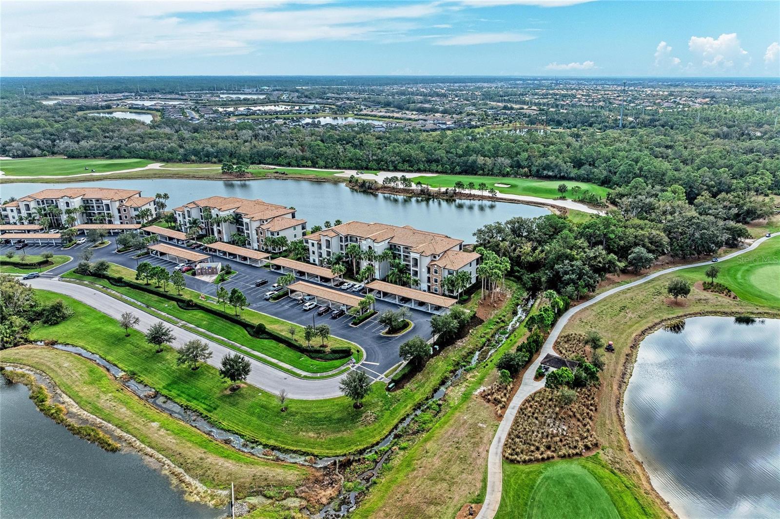 LAKEWOOD NATIONAL - Residential