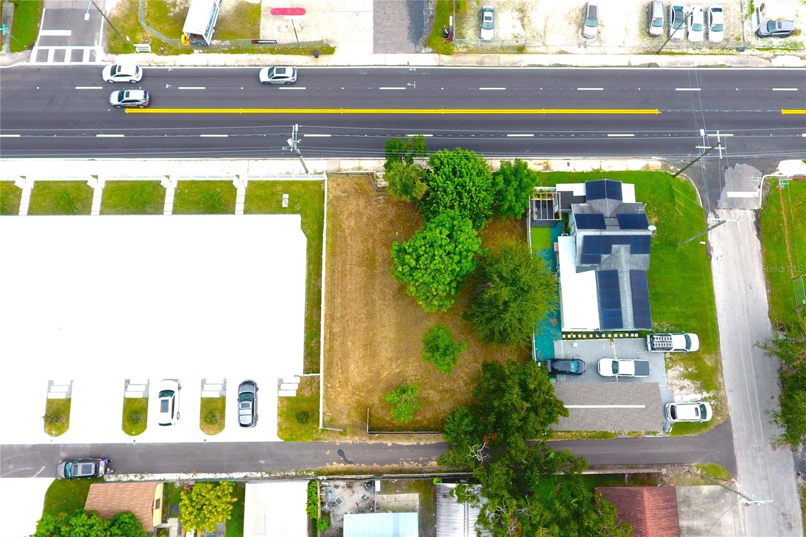 VILLA ST LOUIS - Land