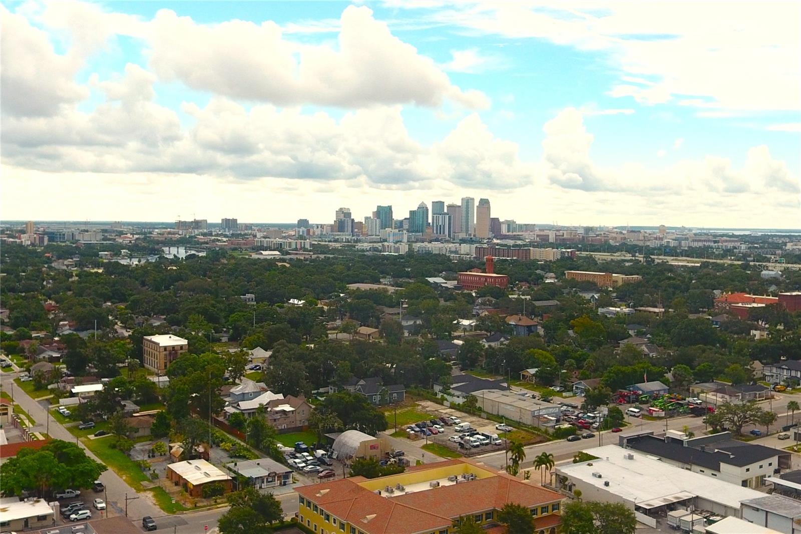 VILLA ST LOUIS - Land