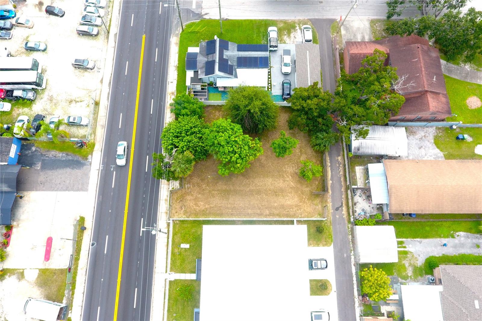 VILLA ST LOUIS - Land