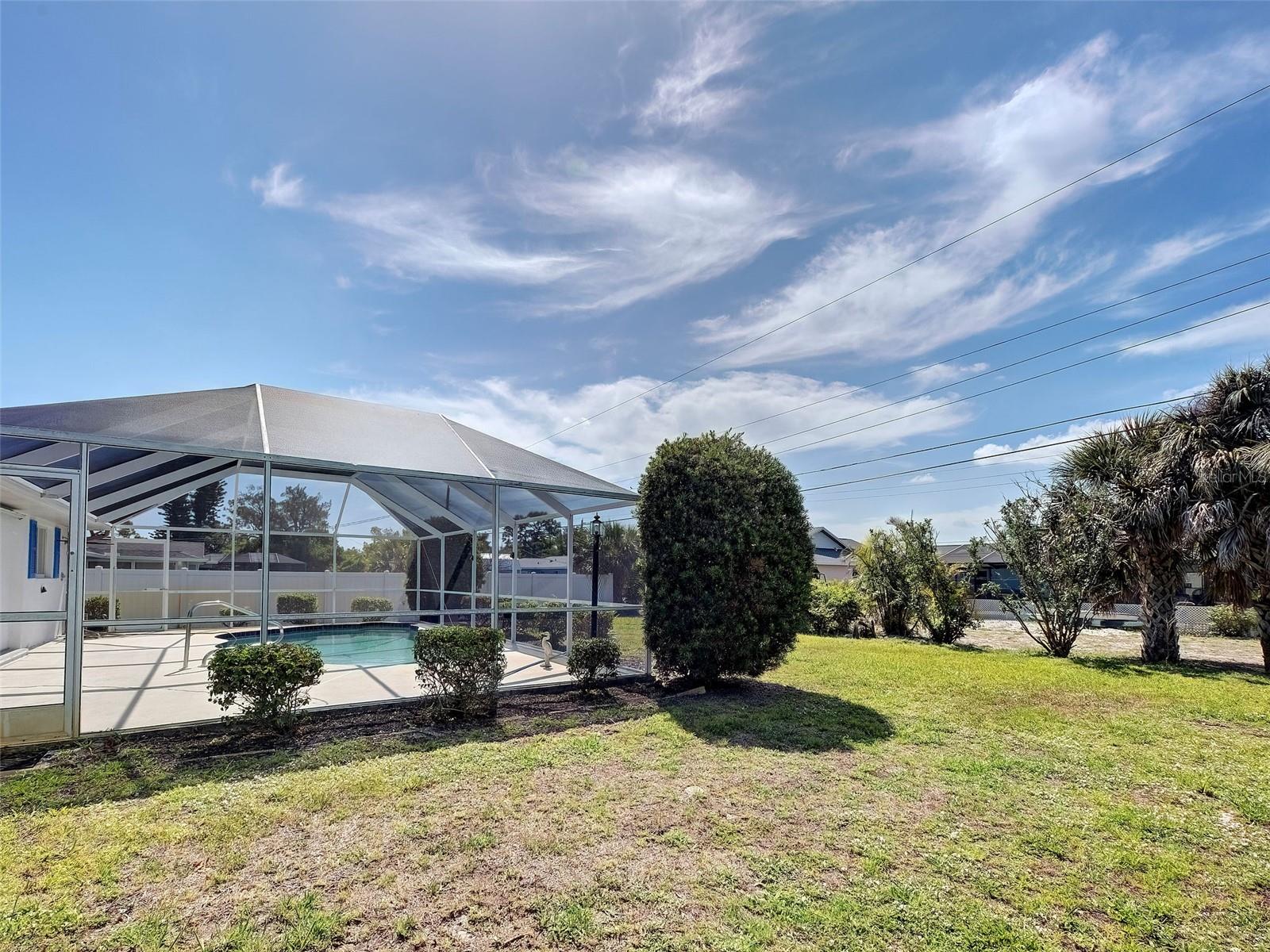 OVERBROOK GARDENS - Residential