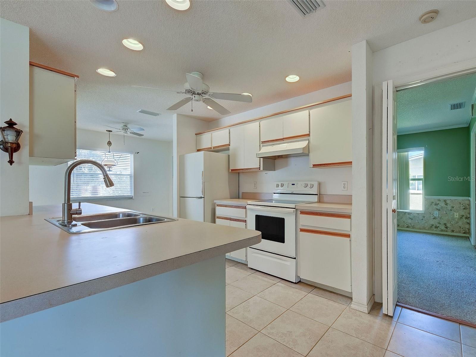 OVERBROOK GARDENS - Residential