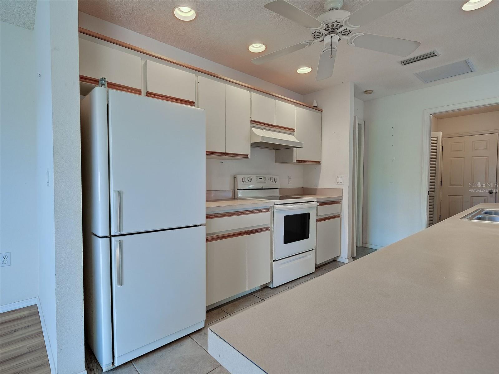 OVERBROOK GARDENS - Residential