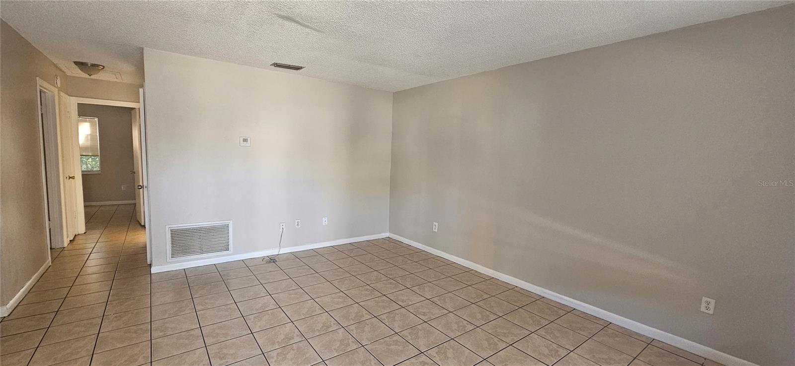 CLERMONT - Residential Lease