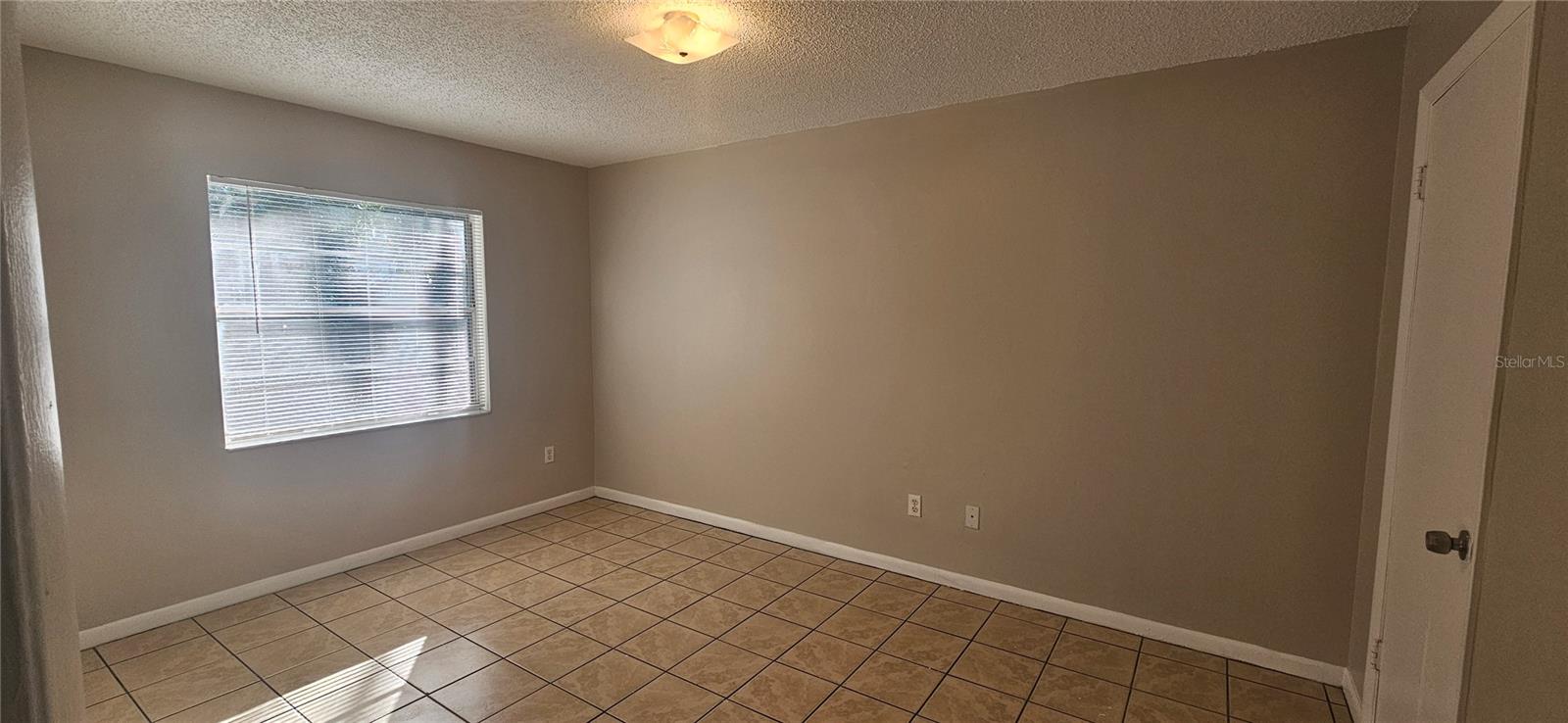 CLERMONT - Residential Lease