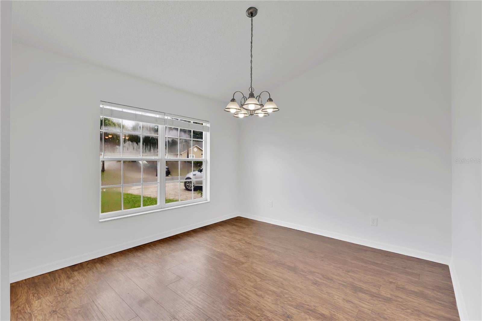 315 COLONY COURT