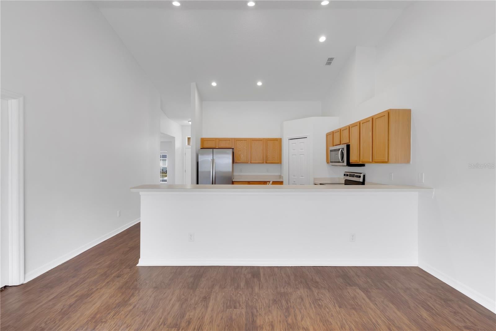 315 COLONY COURT