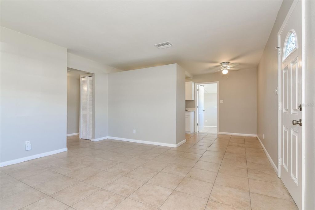 Photo of 4420 W Bay Avenue, Tampa, FL 33616 (MLS # O6363620)