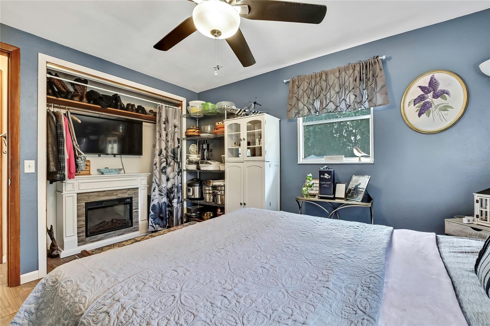 ZAN MAR VILLAGE UNIT 01 - Residential