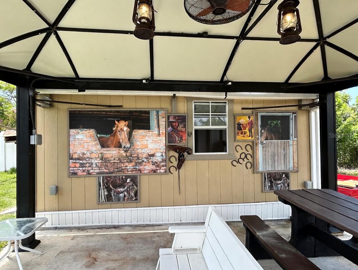 VENICE GARDENS - Residential