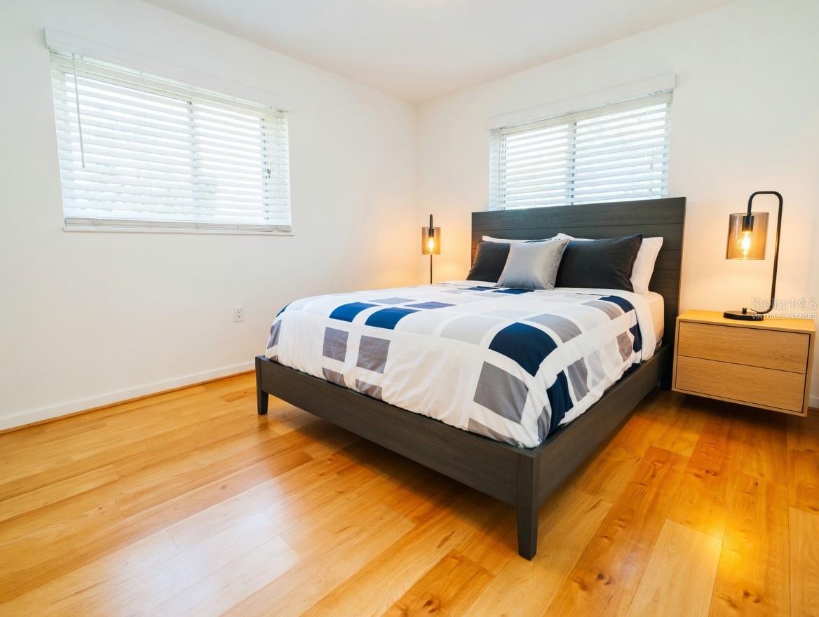 VENICE GARDENS - Residential