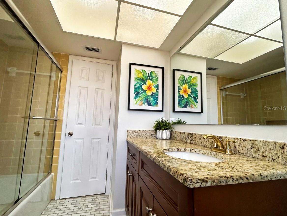 VENICE GARDENS - Residential