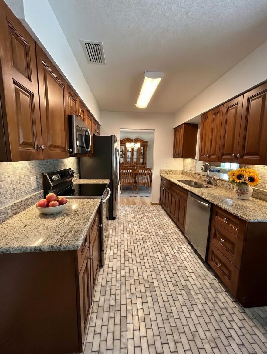 VENICE GARDENS - Residential