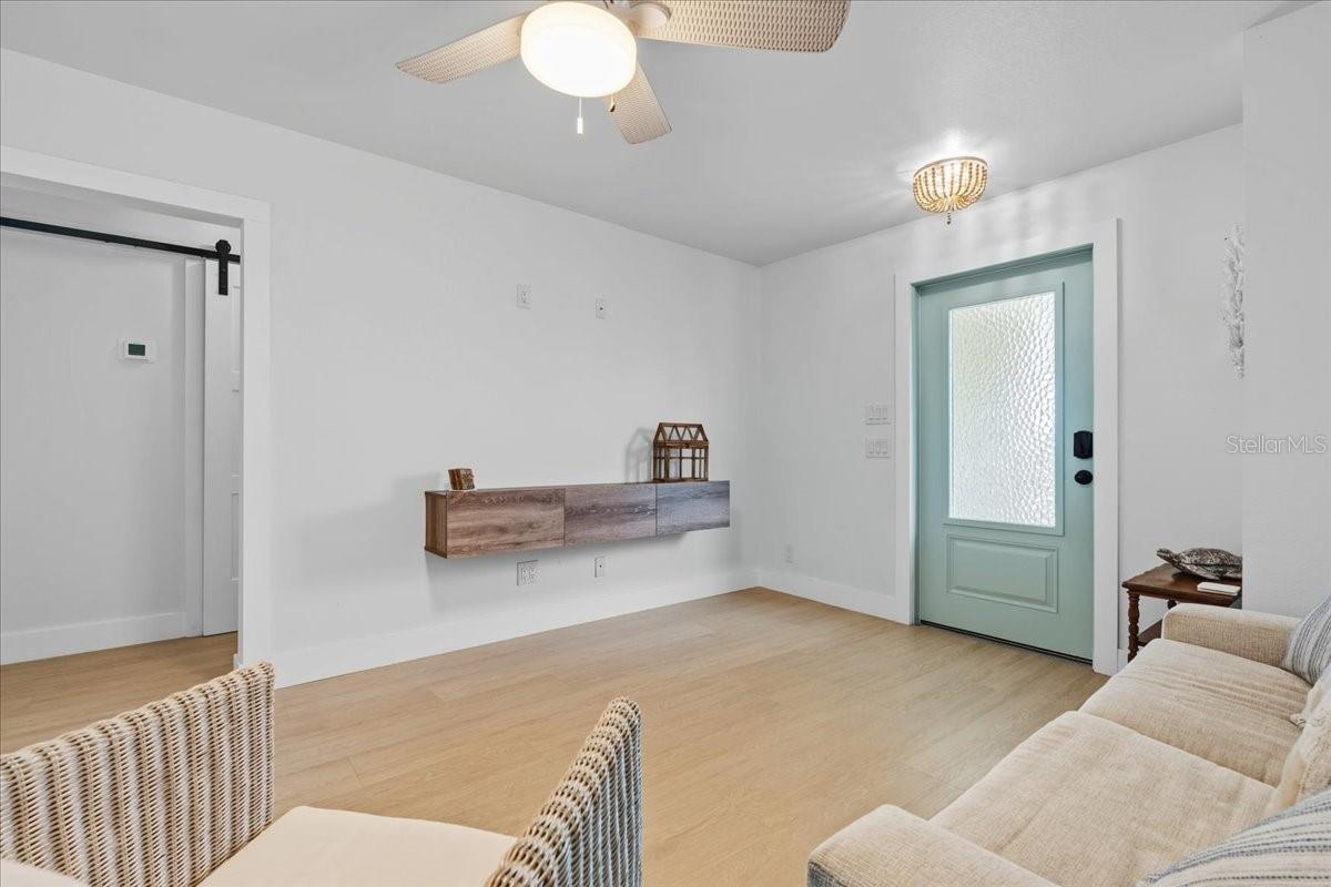 THOMASON SUB - Residential Lease