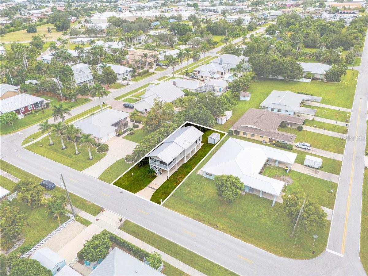 THOMASON SUB - Residential Lease