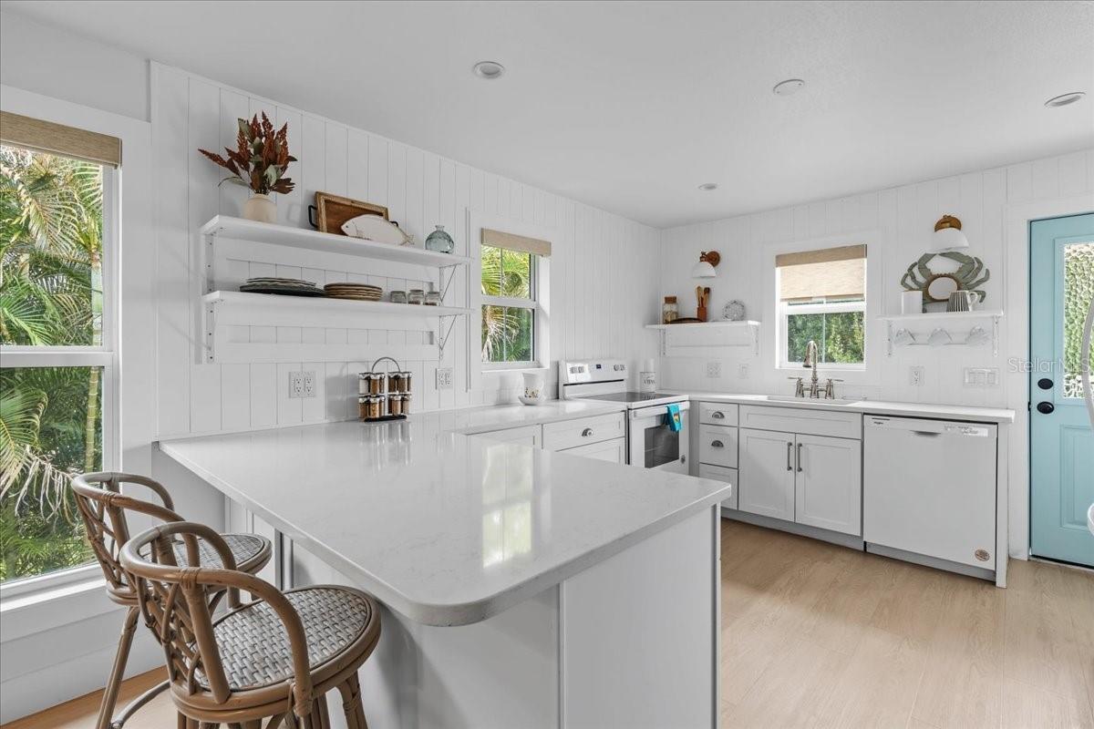 THOMASON SUB - Residential Lease