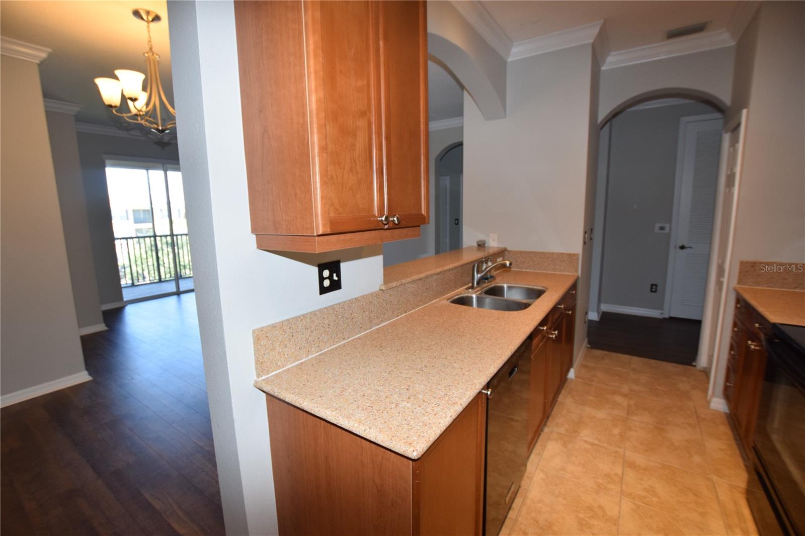 LAKESIDE/LKS/WINDERMERE - Residential Lease