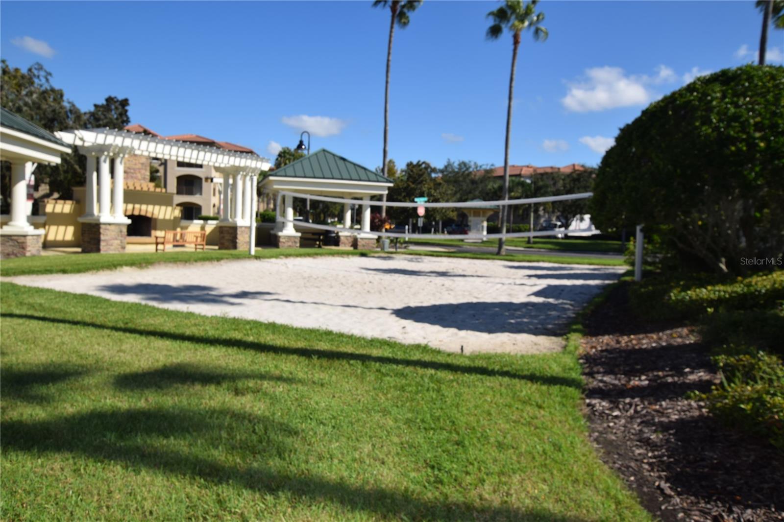 LAKESIDE/LKS/WINDERMERE - Residential Lease