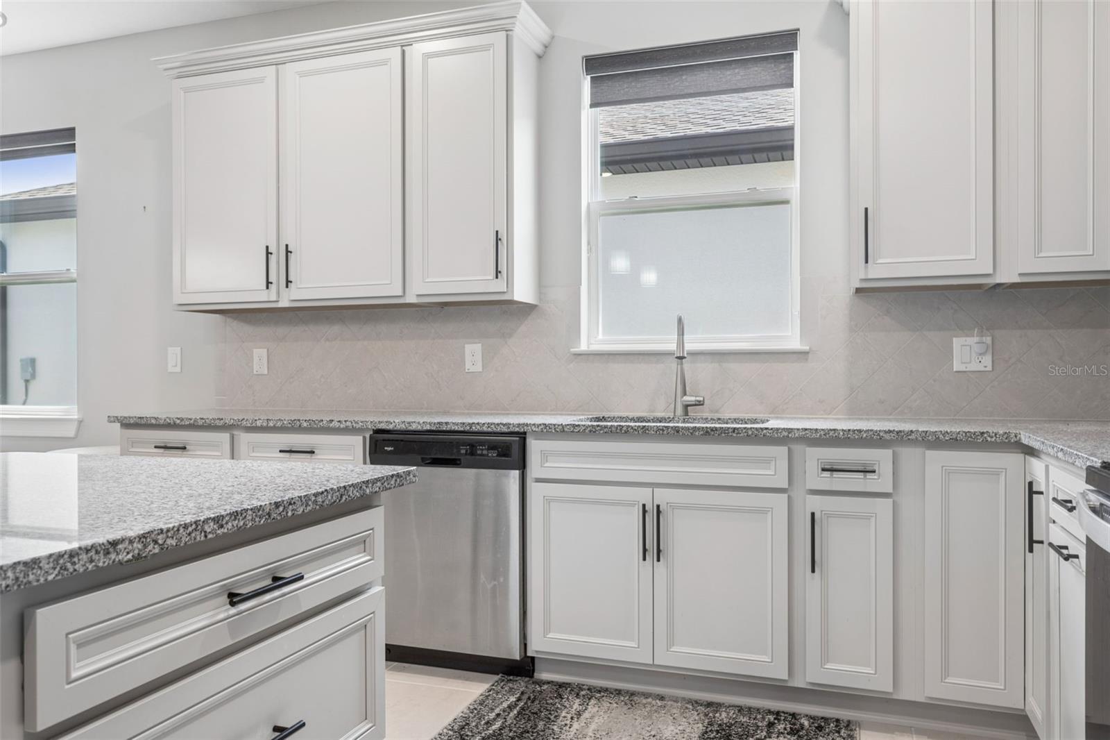 OAKS OF PASCO - Residential