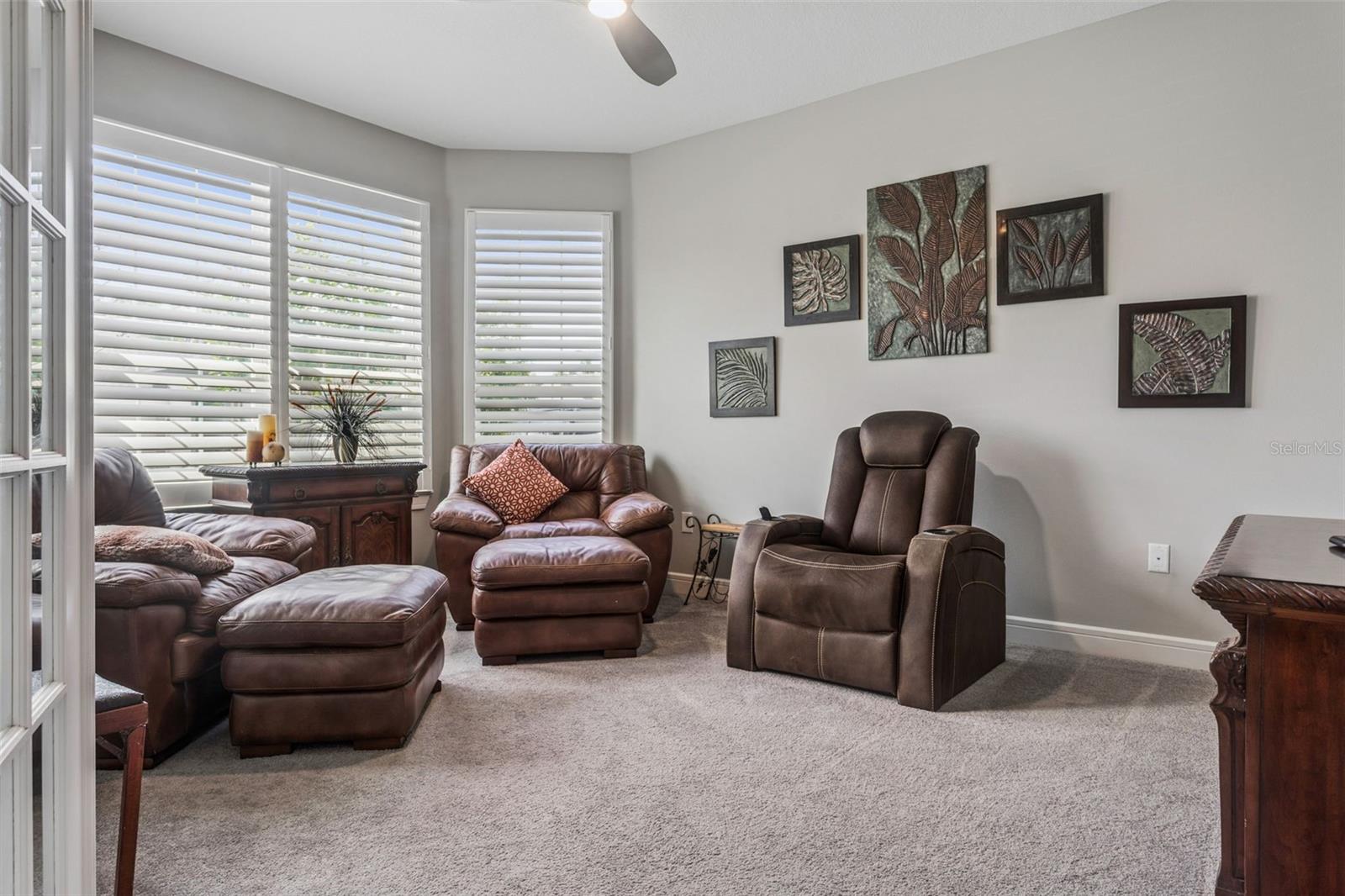 OAKS OF PASCO - Residential