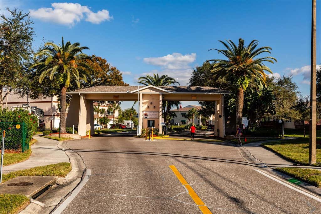 Photo of 10036 63rd Avenue N #17, St Petersburg, FL 33708 (MLS # TB8541003)