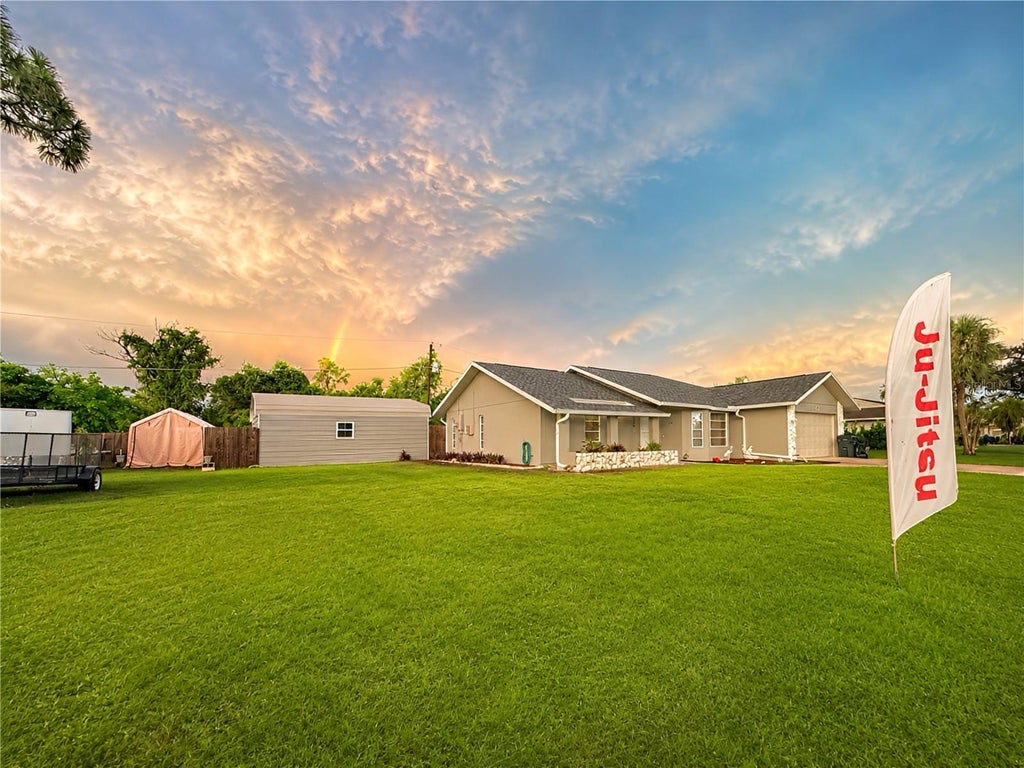Photo of 4227 Conrad Road, Venice, FL 34293 (MLS # L4964038)
