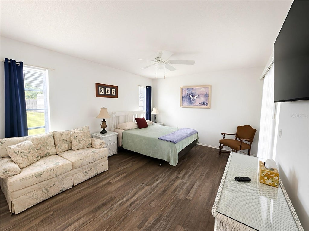 Photo of 4227 Conrad Road, Venice, FL 34293 (MLS # L4964038)
